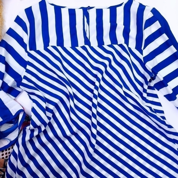 New York Co. Blue White Striped Top Sz M - Picture 4 of 11